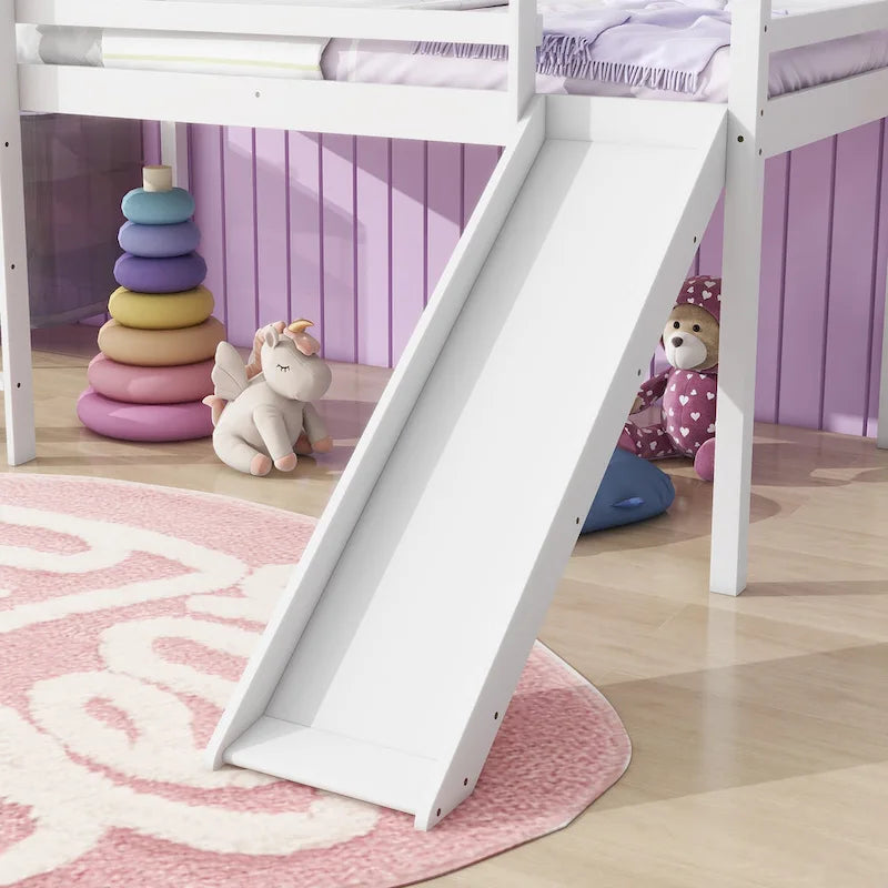 Letto a soppalco singolo con scivolo e design ribassato