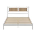 Letto a piattaforma matrimoniale in legno con testiera in rattan naturale, eleganza squisita con fascino minimalista per la camera da letto